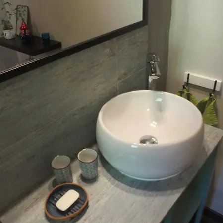 D'hotes L'atelier فندق مبيت وإفطار
